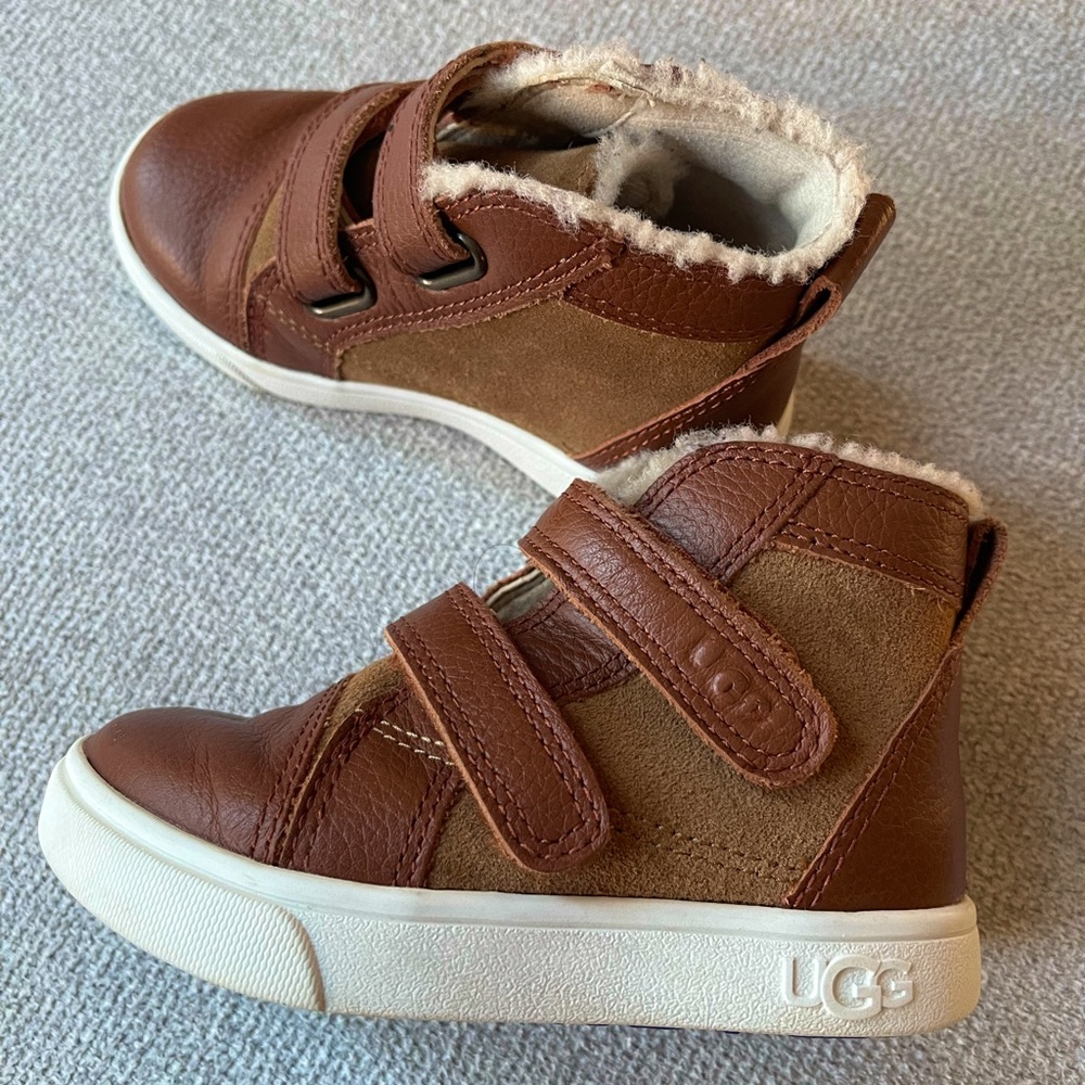 UGG Kids Brown Leather & Suede High-Top Sneakers with Shearling Trim